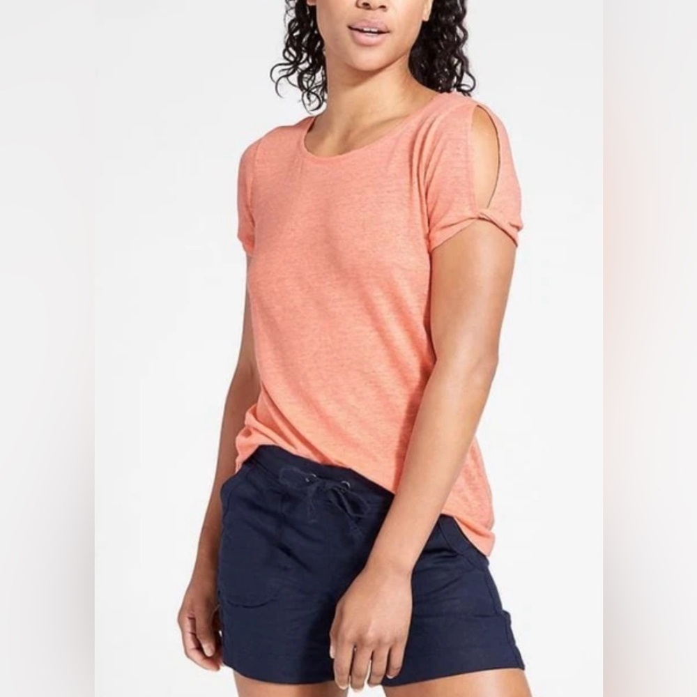 Athleta Zephyr orange coral linen tee shirt knot detail on short sleeves size m